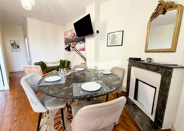 Appartement cosy proche de la ville et de l'océan Appartement *